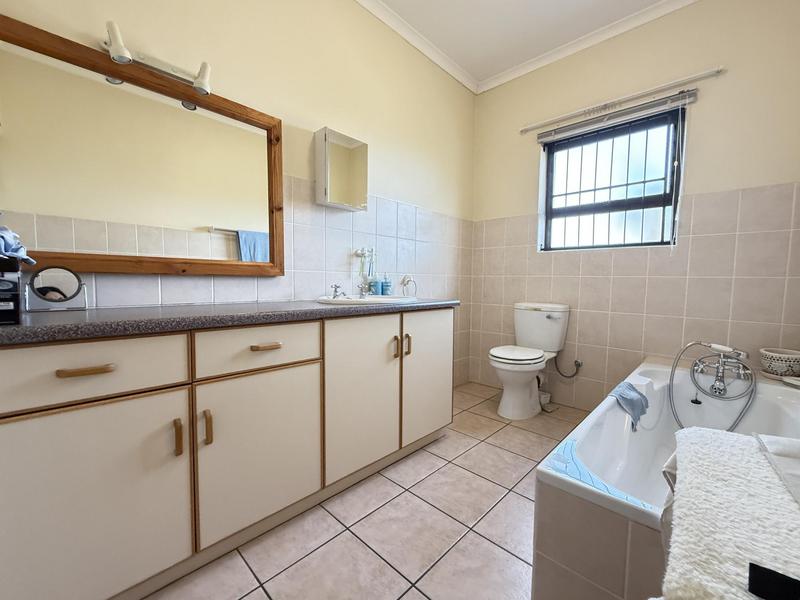2 Bedroom Property for Sale in Tafelzicht Western Cape